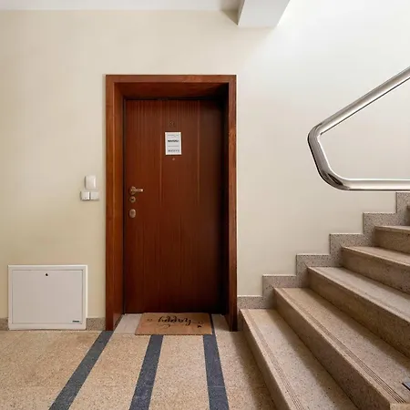 Апартаменты Funkcjonalny Z Parkingiem W Otoczeniu Gorskiego Krajobrazu By Renters *