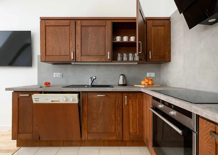 Apartman Funkcjonalny Z Parkingiem W Otoczeniu Gorskiego Krajobrazu By Renters *